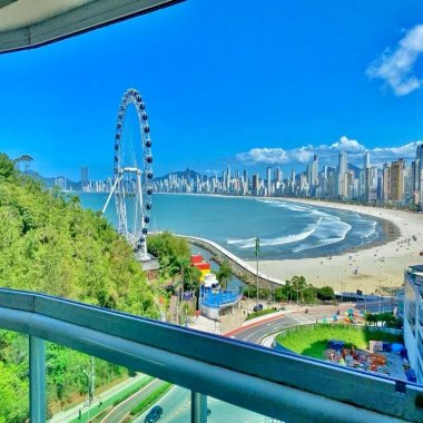 ALUGA-SE ANUAL APARTAMENTO NA BARRA NORTE EM BALNEÁRIO CAMBORIÚ/SC