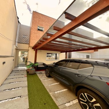 SOBRADO ALTO PADRÃO MOBILIADO | BAIRRO DA BARRA – BALNEÁRIO CAMBORIÚ/SC SOBRADO ALTO PADRÃO MOBILIADO | BAIRRO DA BARRA – BALNEÁRIO CAMBORIÚ/SC